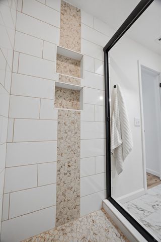 600 Burgundy Lane, Fort Walton Beach, FL 32547