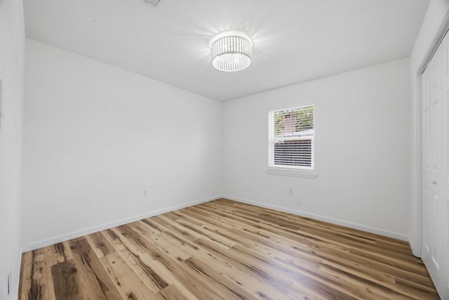 600 Burgundy Lane, Fort Walton Beach, FL 32547