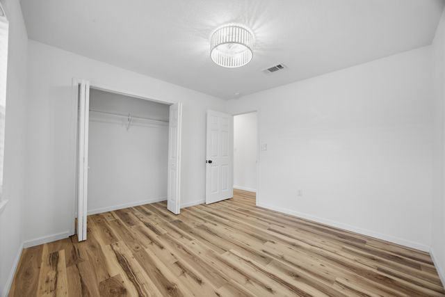 600 Burgundy Lane, Fort Walton Beach, FL 32547