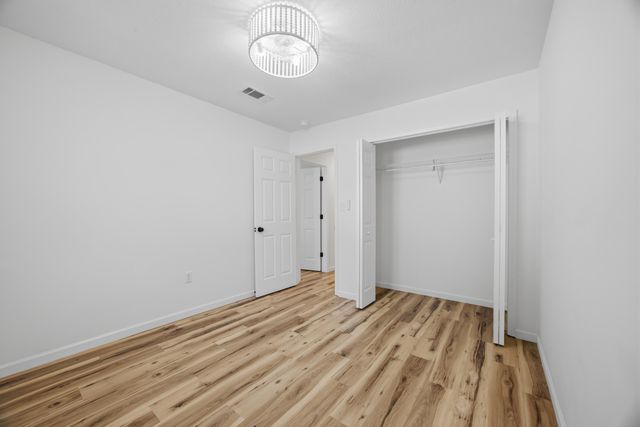 600 Burgundy Lane, Fort Walton Beach, FL 32547