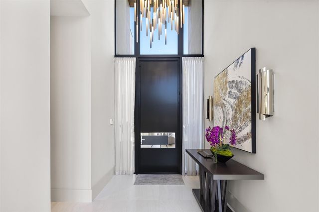 816 Riviera Isle Drive, Fort Lauderdale, FL 33301