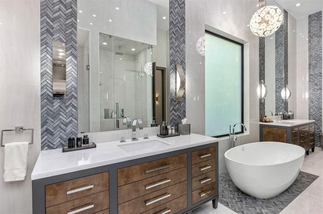 816 Riviera Isle Drive, Fort Lauderdale, FL 33301