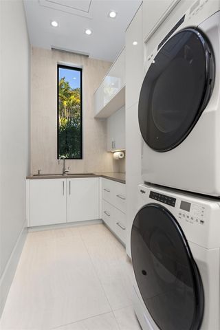 816 Riviera Isle Drive, Fort Lauderdale, FL 33301