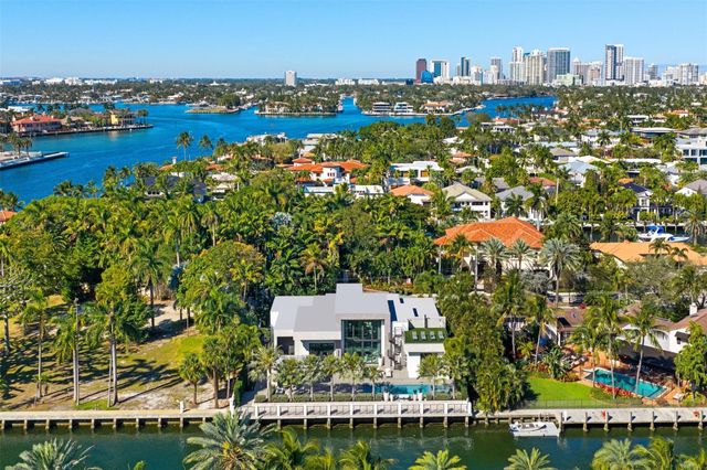 816 Riviera Isle Drive, Fort Lauderdale, FL 33301