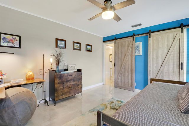 13397 Garth Court, Palm Beach Gardens, FL 33418