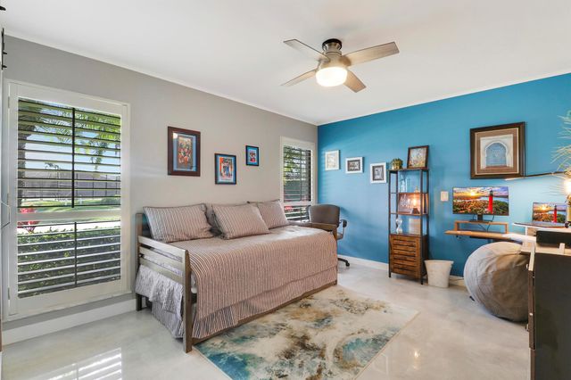 13397 Garth Court, Palm Beach Gardens, FL 33418