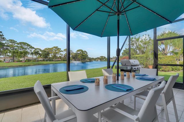 13397 Garth Court, Palm Beach Gardens, FL 33418