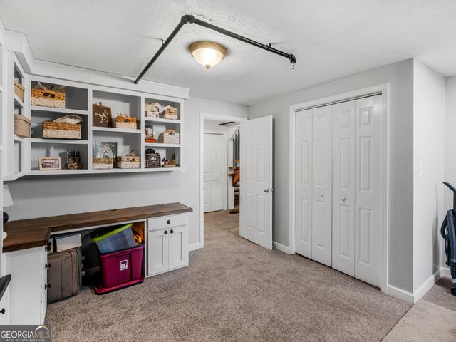 102 N Hill Street 302, Griffin, GA 30223