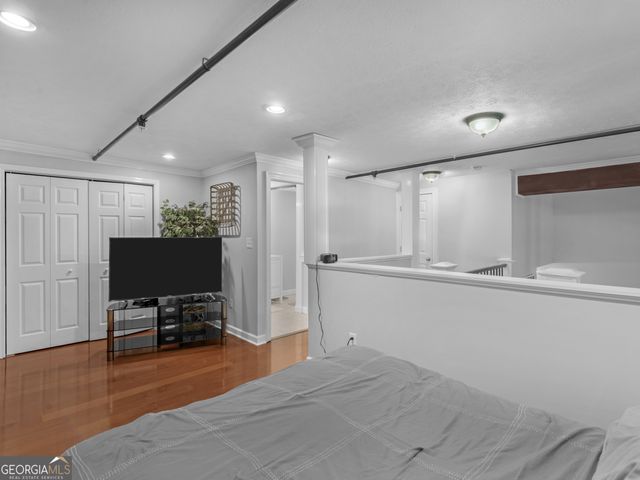 102 N Hill Street 302, Griffin, GA 30223