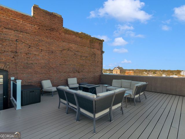 102 N Hill Street 302, Griffin, GA 30223