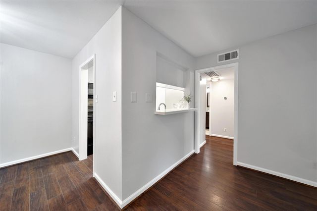 3500 Tangle Brush Drive 50, Spring, TX 77381