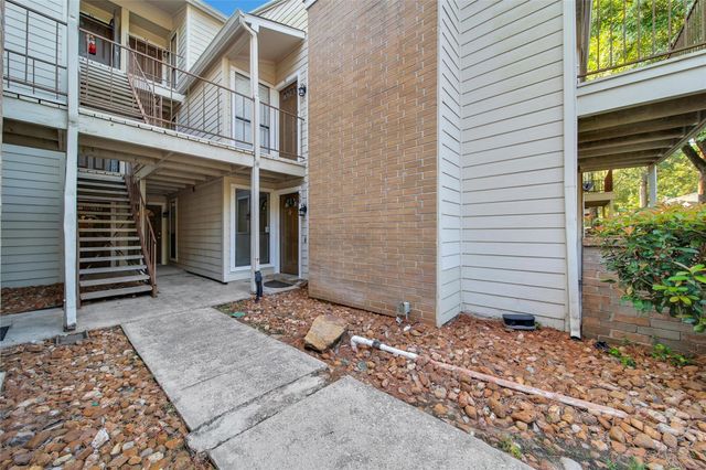 3500 Tangle Brush Drive 50, Spring, TX 77381