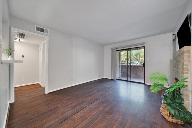 3500 Tangle Brush Drive 50, Spring, TX 77381