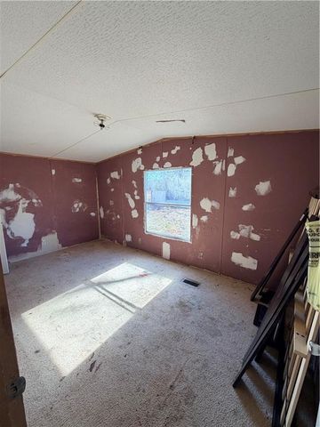 40 DOWNS Drive, Deville, LA 71328