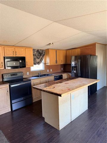 40 DOWNS Drive, Deville, LA 71328