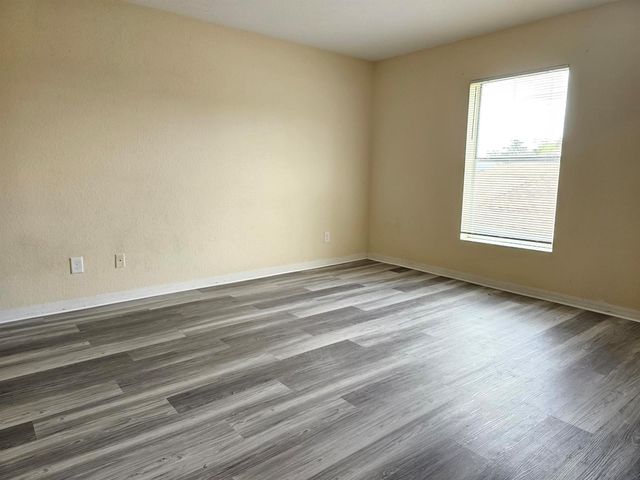 13903 Folkestone Circle, Wellington, FL 33414