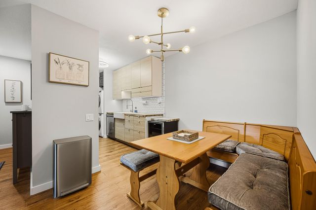 1860 White Oak Drive 242, Houston, TX 77009