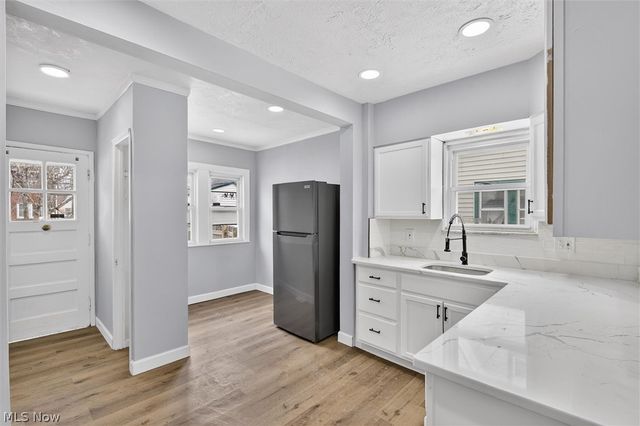 231 E 210th Street, Euclid, OH 44123