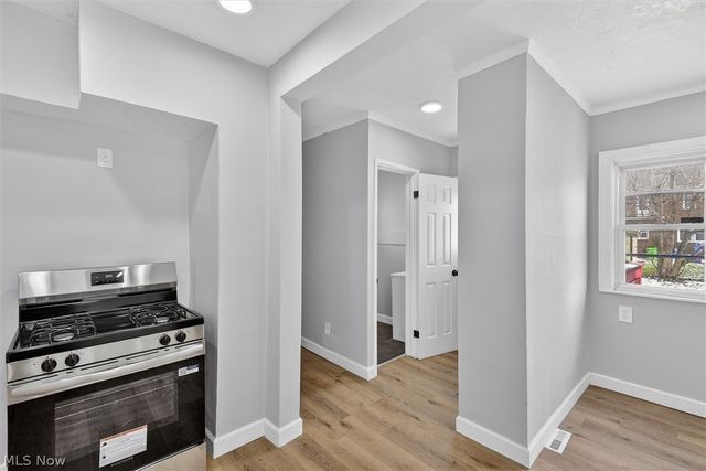 231 E 210th Street, Euclid, OH 44123