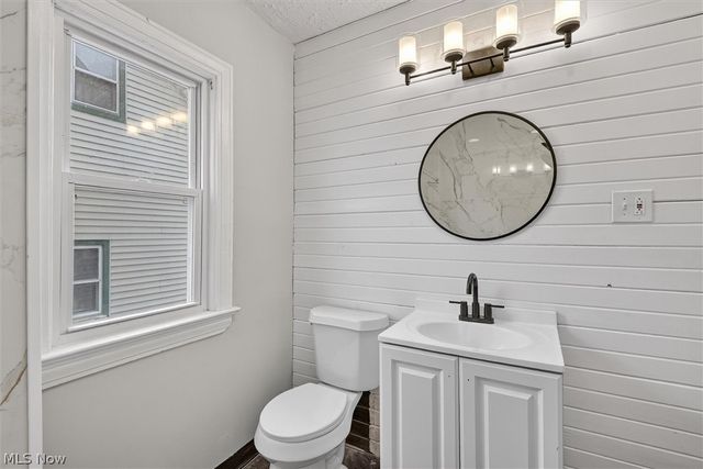 231 E 210th Street, Euclid, OH 44123