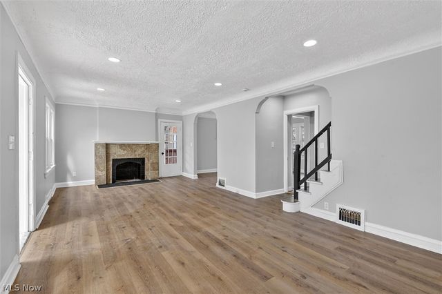 231 E 210th Street, Euclid, OH 44123