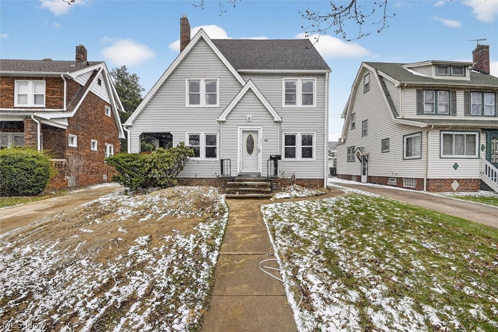 231 E 210th Street, Euclid, OH 44123