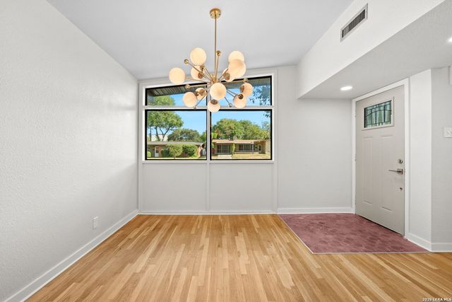 214 SOUTHBRIDGE ST, San Antonio, TX 78216