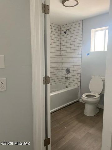 5110 S 17th Avenue, Tucson, AZ 85706