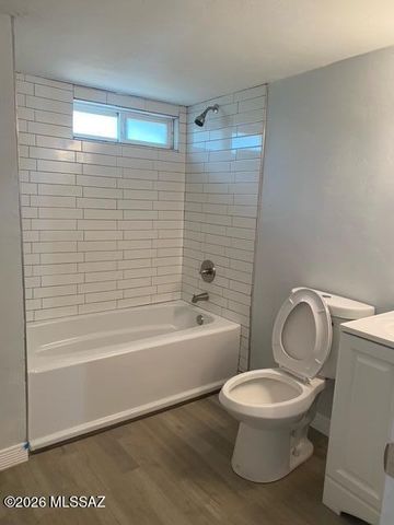 5110 S 17th Avenue, Tucson, AZ 85706