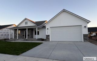 398 Poppy St, Sugar City, ID 83448