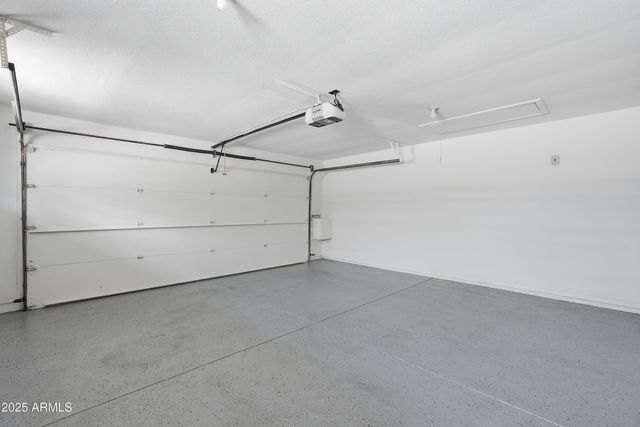 10331 W TWIN OAKS Drive, Sun City, AZ 85351