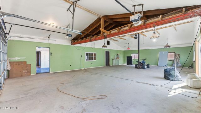 167 LOYOLA Lane, El Paso, TX 79928