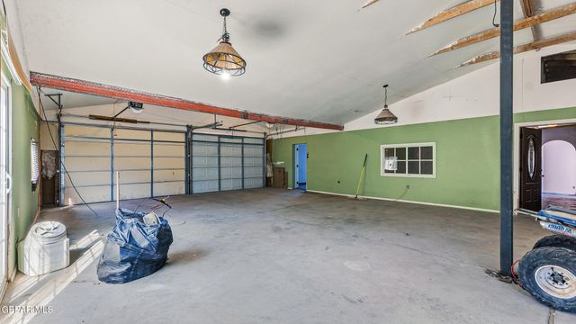 167 LOYOLA Lane, El Paso, TX 79928