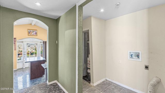 167 LOYOLA Lane, El Paso, TX 79928
