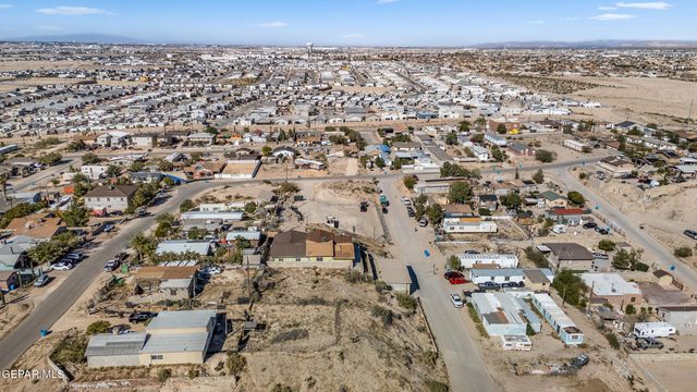 167 LOYOLA Lane, El Paso, TX 79928