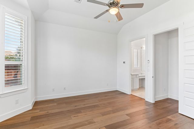 3932 Primrose Drive, Aubrey, TX 76227
