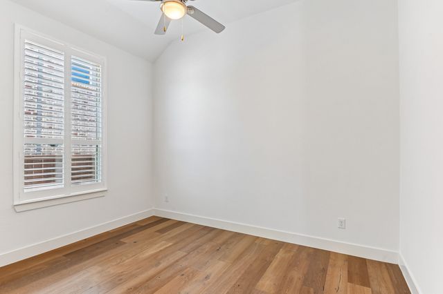 3932 Primrose Drive, Aubrey, TX 76227