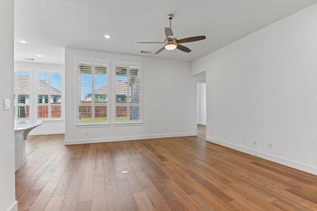 3932 Primrose Drive, Aubrey, TX 76227