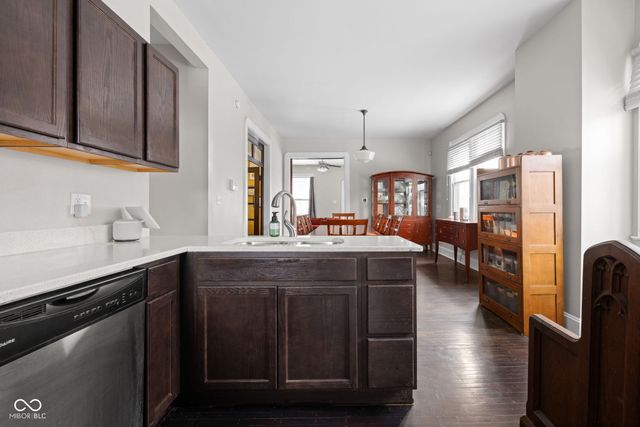 822 N Temple Avenue, Indianapolis, IN 46201