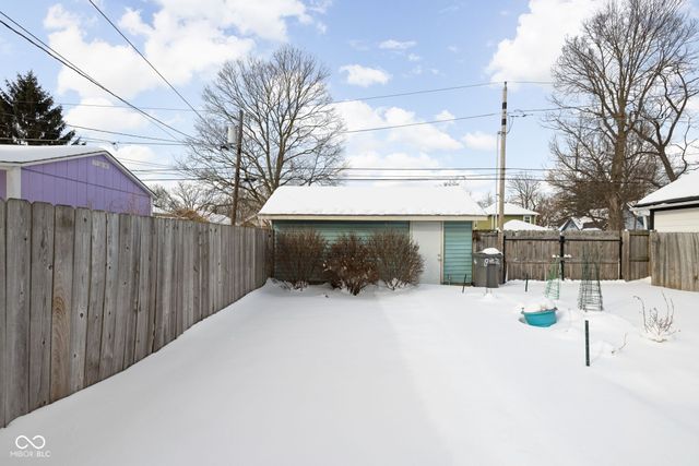 822 N Temple Avenue, Indianapolis, IN 46201