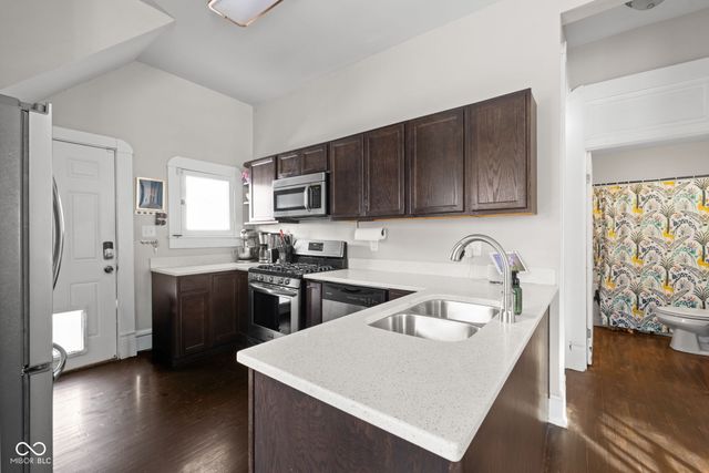 822 N Temple Avenue, Indianapolis, IN 46201