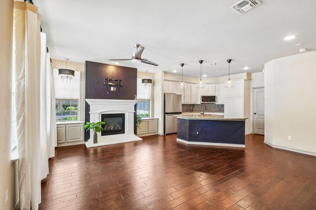 7937 Parkwood Boulevard, Plano, TX 75024