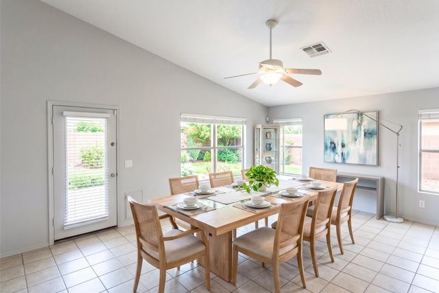 940 S Lafayette Drive, Chandler, AZ 85225