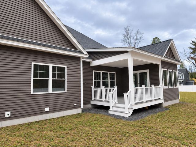 17 Eagle Perch Drive, Boscawen, NH 03303