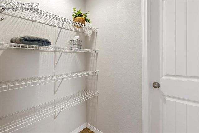 6812 Oak Vine Court, Colorado Springs, CO 80908