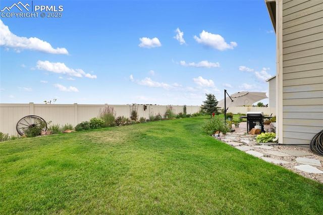 6812 Oak Vine Court, Colorado Springs, CO 80908