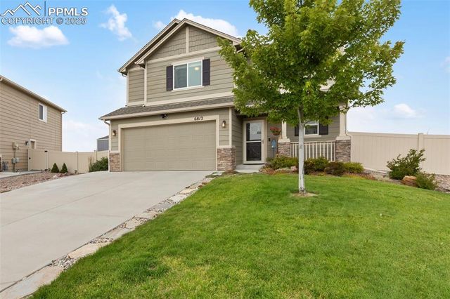 6812 Oak Vine Court, Colorado Springs, CO 80908