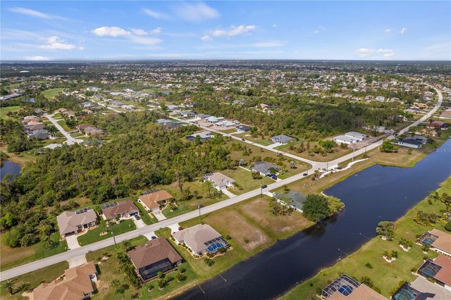 805 ROTONDA CIRCLE, Rotonda West, FL 33947