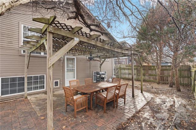 4528 Genessee Street, Kansas City, MO 64111