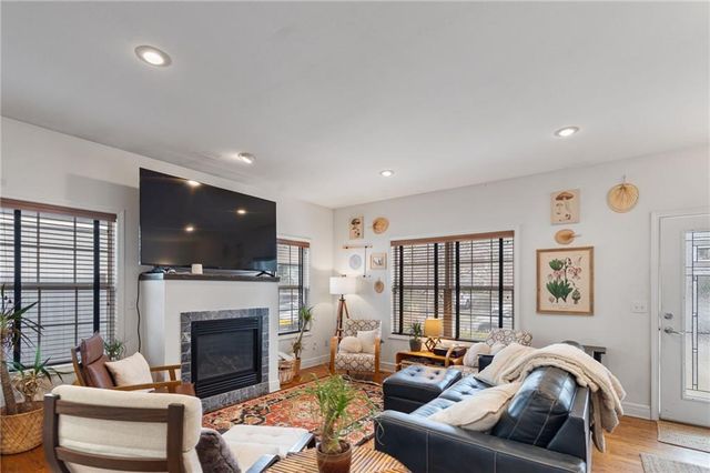 4528 Genessee Street, Kansas City, MO 64111